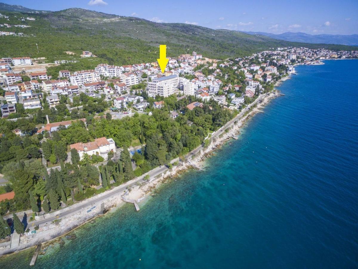 Apartments Mb Crikvenica Exteriör bild
