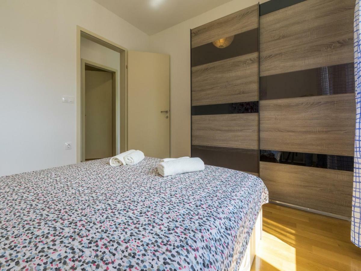 Apartments Mb Crikvenica Exteriör bild