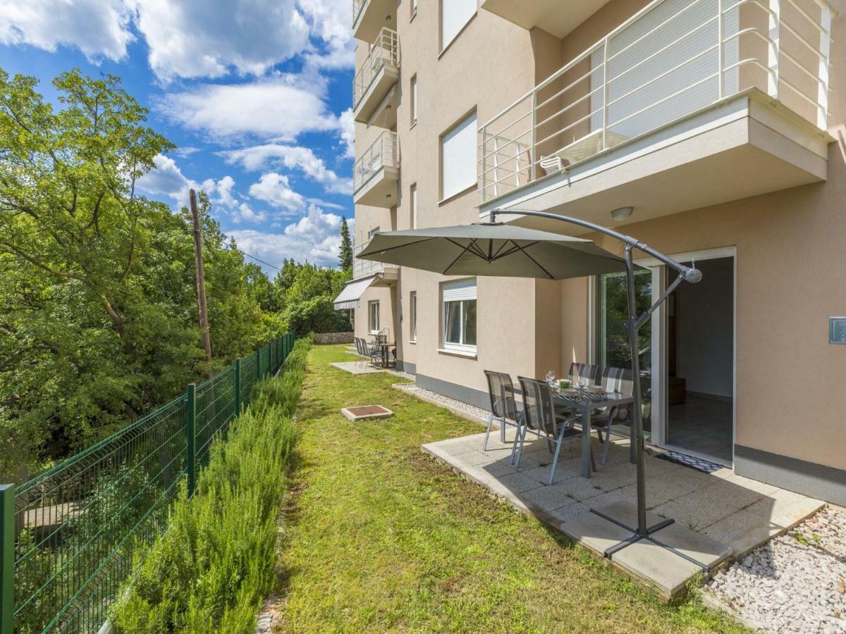 Apartments Mb Crikvenica Exteriör bild